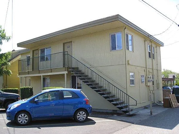 638 East 16th Alley - 1